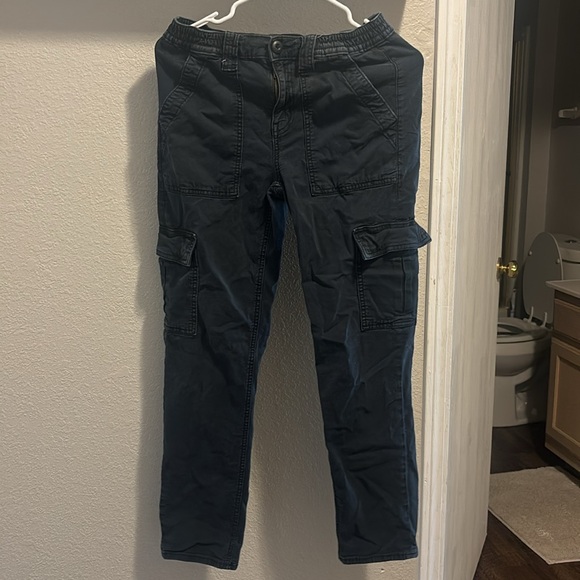 American Eagle Pants - Picture 3 of 4
